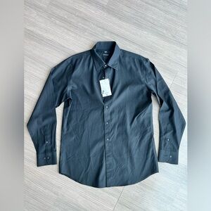 Uniqlo NWT super iron free dress shirt L